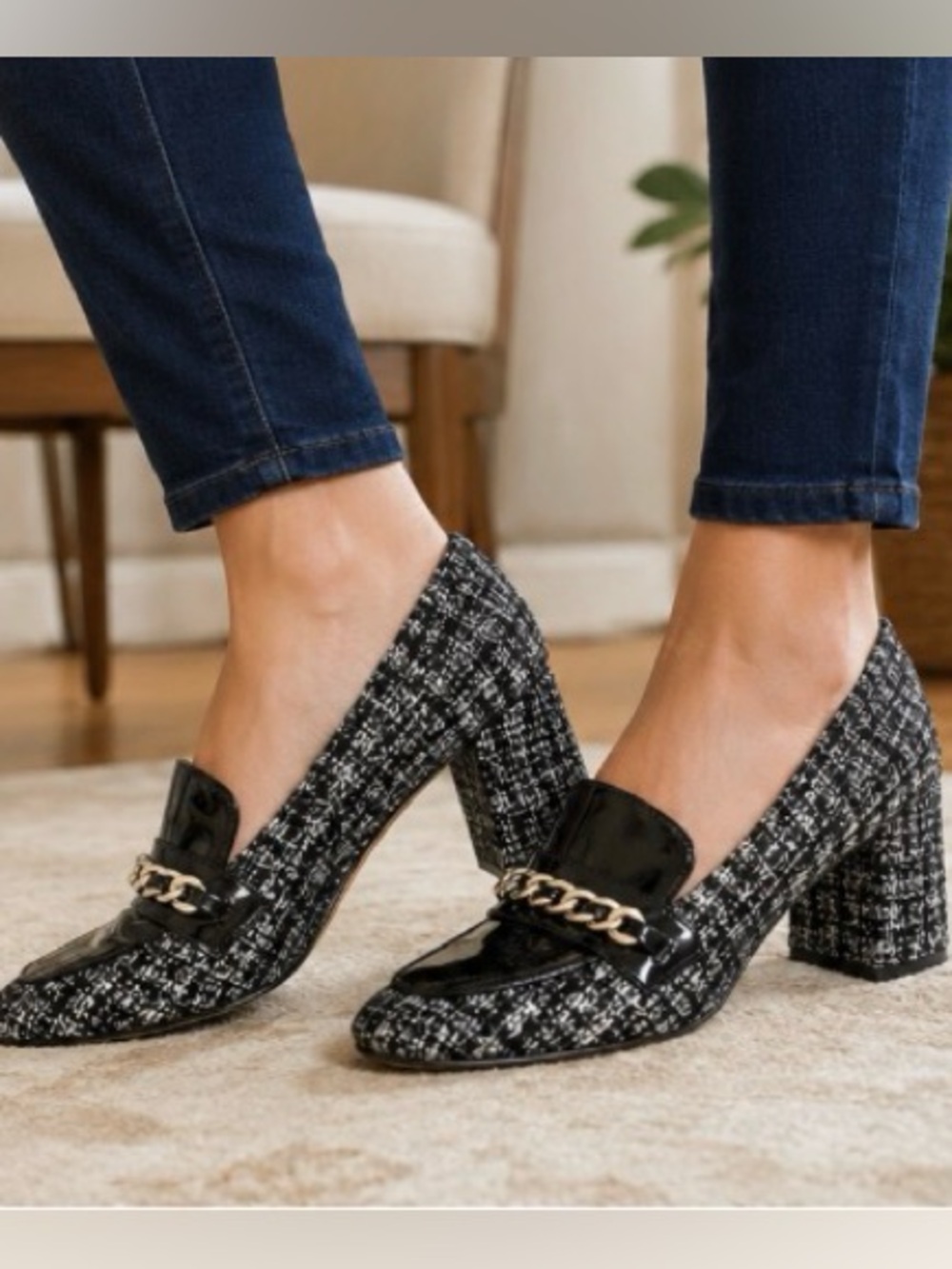 Crown & Ivy Scarlett Tweed Chain Loafer Heels Pumps, Black White. Size 8M